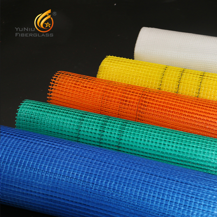 What are the important roles of mesh cloth in the construction of exterior walls